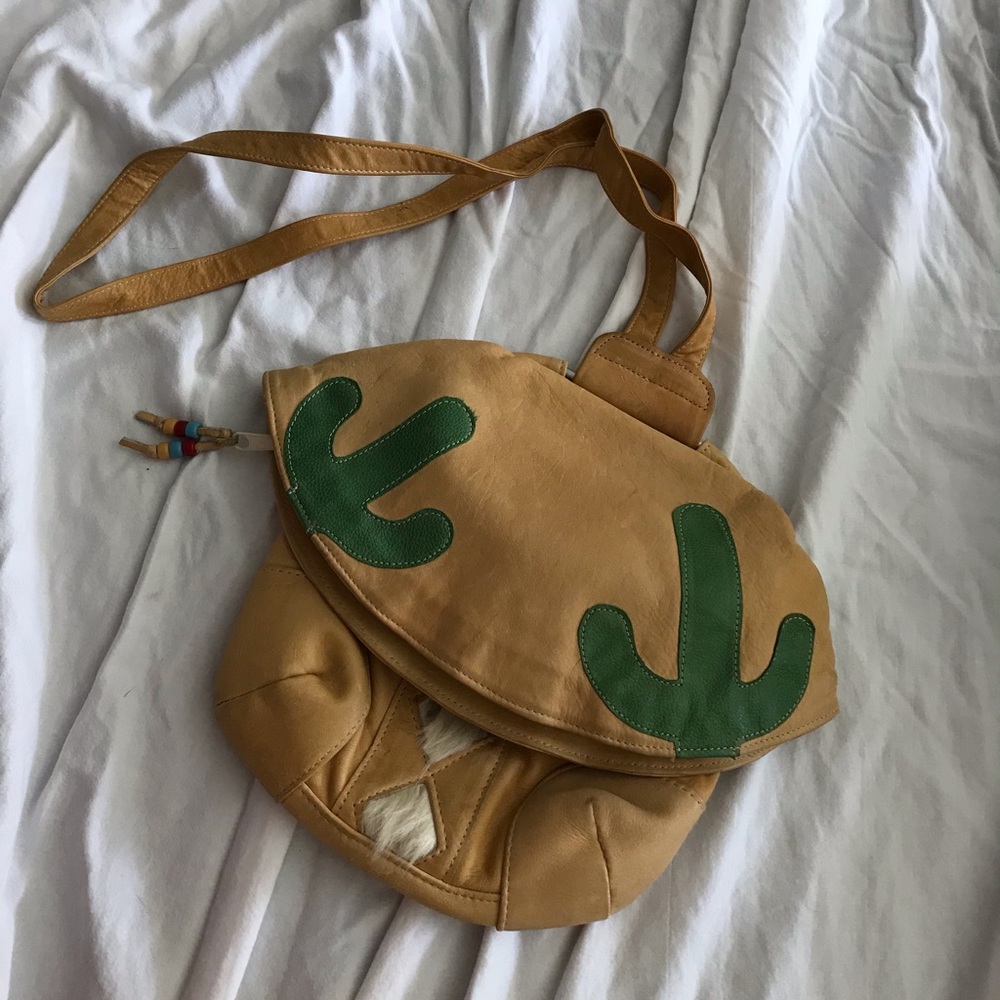 Southwest style leather handbag